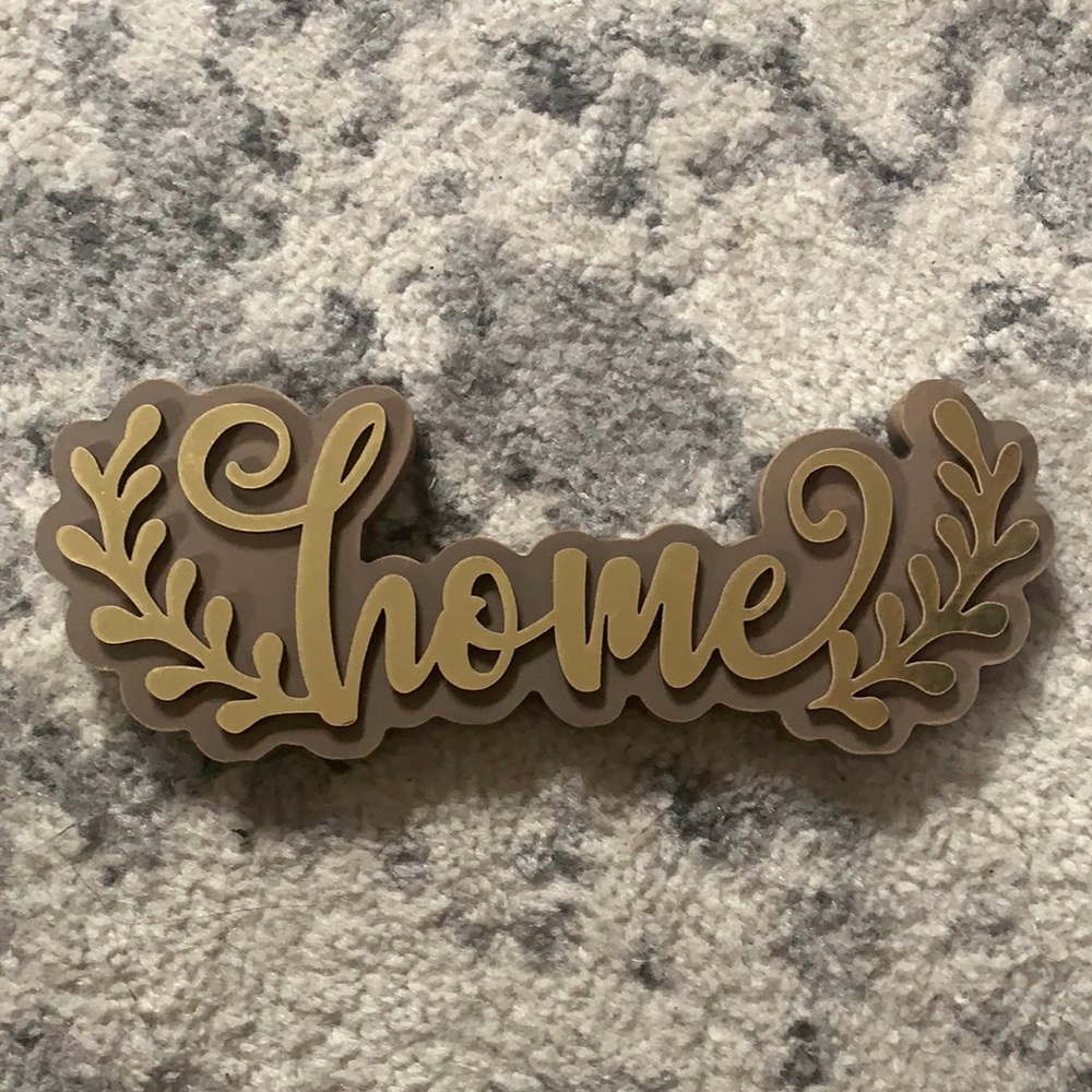 BNWT home decor sign